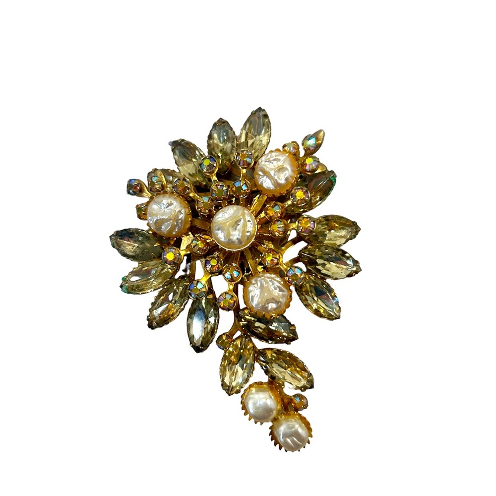 Vintage 50’s brooch